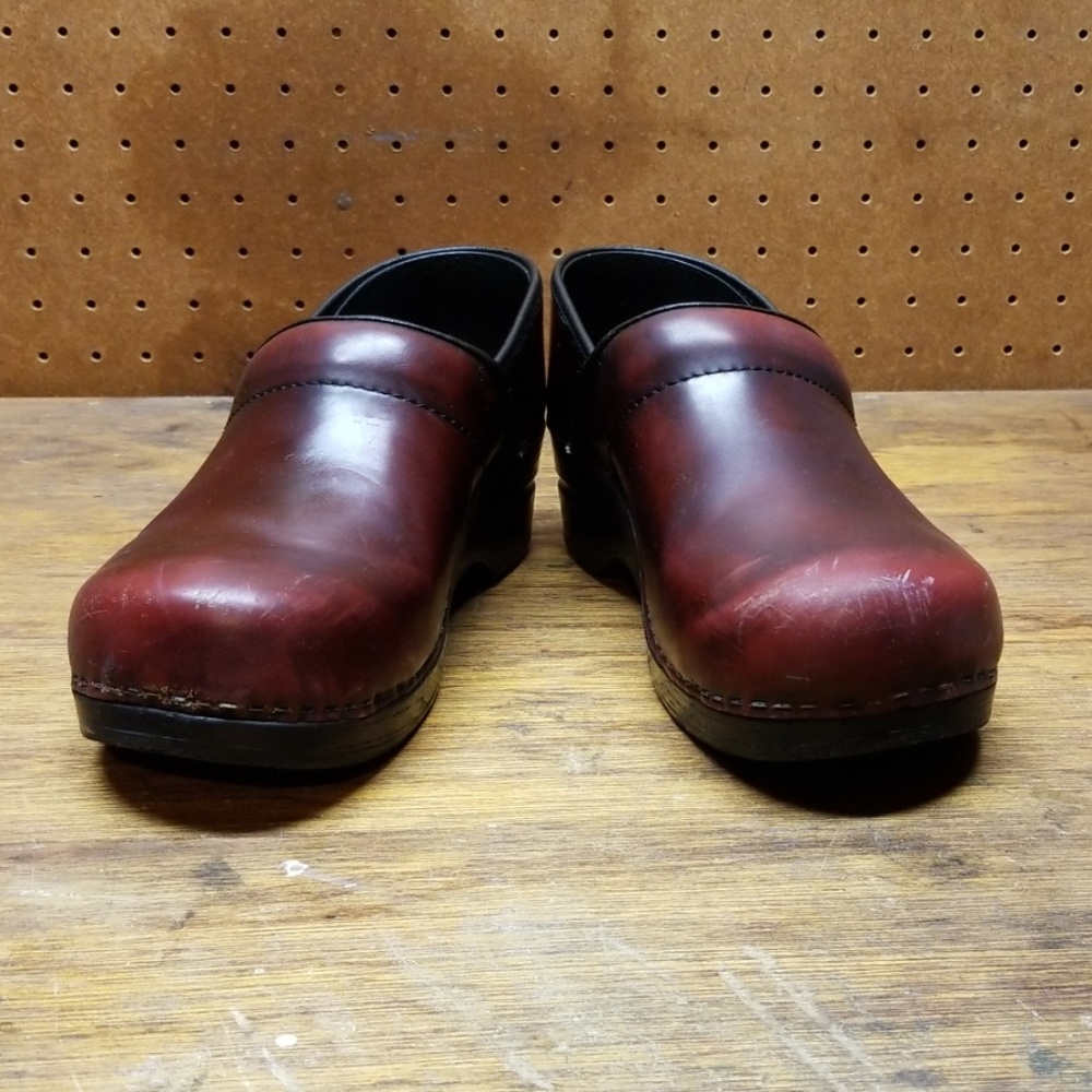 Dansko Clogs - Picture 4 of 8